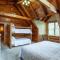 Bear Creek Cabin - Mtn View, Hot Tub and Game Room