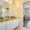 4814 Cayview Avenue #401