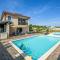 Stunning Home In Pula With Outdoor Swimming Pool, Wifi And Private Swimming Pool - Pula