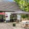 3 Bedroom Pet Friendly Home In Epe