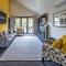 Tranquil Stream Side Retreat - Wanaka