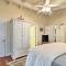 Charming Hyannis Cottage 1 Mi to Beach!