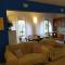 Holiday Home with free parking by the beach
