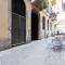 Elegant 2 bedrooms apartments near Duomo