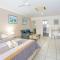 Yamba Twin Pines Motel