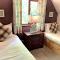 Primrose 20-Woodland Lodges-Carmarthen-Pembroke