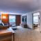 Holiday Inn Express & Suites - Lincoln East - White Mountains by IHG