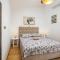 Villa Loni Trogir Marina with pool 55 m2 - 3 e-bike free use