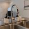 Boho Townhome in Carson City 10 Mins From Downtown, 30 Mins To Lake Tahoe - كارسون سيتي