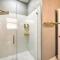 Sunny Clermont Retreat with Lanai 12 Mi to Disney! - أورلاندو