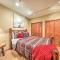 Spacious Murphy Chalet with Hot Tub Mtn Views! - Salem