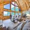 Huge Blairsville Cabin Game Room and Mtn View! - 布莱尔斯维尔