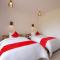 Surya Lombok Accommodation - Selong Belanak