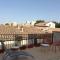 Maison intra muros, terrasses avec vue jaccuzzi et garage - Avignon