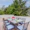 Family Tides - Meredith Lodging