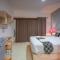 Adi Guest House