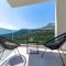 VILLA CVITA is a modern 5-bedroom villa with a Jacuzzi, a Gym and Finnish Sauna, a heated pool, and amazing views - Klis