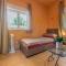 Cozy Home In Vrsi With Wifi - 沃希