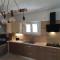 Sidus Maris, Spacious Seaside Apartment with Free Parking