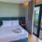 Seawave Hotel