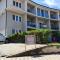 Vis a Vis Apartments