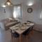 Ranias House
