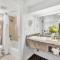 Napa Valley Hotel & Suites