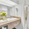 Napa Valley Hotel & Suites