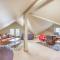11 Dogleg Lane - Meredith Lodging