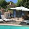 Maison de plain pied pour 4 pers piscine Lussan - Lussan