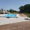 villa 15 personnes avec piscine et terrain de pétanque - Puysserampion