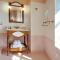 Arion Luxury Rooms and Suites