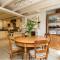 Beautiful 3 bedroom cottage in the heart of Looe