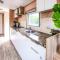 2 Bedroom Nice Home In Heinkenszand