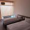 Parizs Garden Apartments