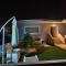 Marias modern studio 5min from beach