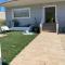 Marias modern studio 5min from beach
