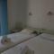 Captains Rocks Hotel