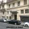 Anabelle Bed and Budapest - Budapešť