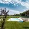 CASCINALE 11 - Regarda Travel