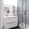 Le Classy, T3 hypercentre chic et cosy, Wifi par SOVALFI
