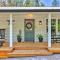 Steps to Dtwn Murphys Cottage with Furnished Porch