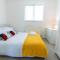 4 en-suite bedroom house with free parking Aylesbury - Buckinghamshire
