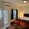 Luxury Studio Rooftop Pool n View unit #4