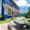 Sun Lu Holiday Homestay