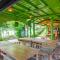 Sun Lu Holiday Homestay