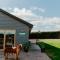 King Richards Luxury Lodge - Sleeps up to 8, Dog Friendly, Near Sherwood Forest at Fairview Farm in Nottingham set in 88 acres and great for Groups, Family Gatherings & Corporate events