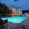 Dolphin Hotel - Skopelos stad