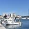 Blue Swan Residence - Central Pirovac - Beach - Netflix