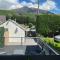 4-6 Guests in centre location with stunning views - Llanberis
